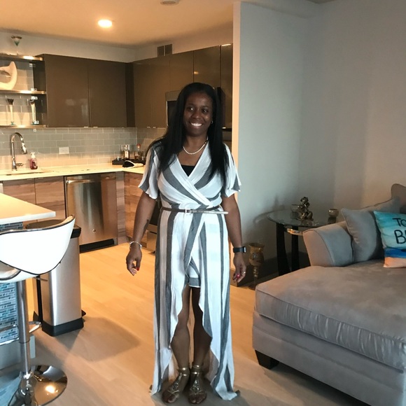 O’Neill Striped Wrap High-Low Romper Dress – Size Small - Picture 3 of 3